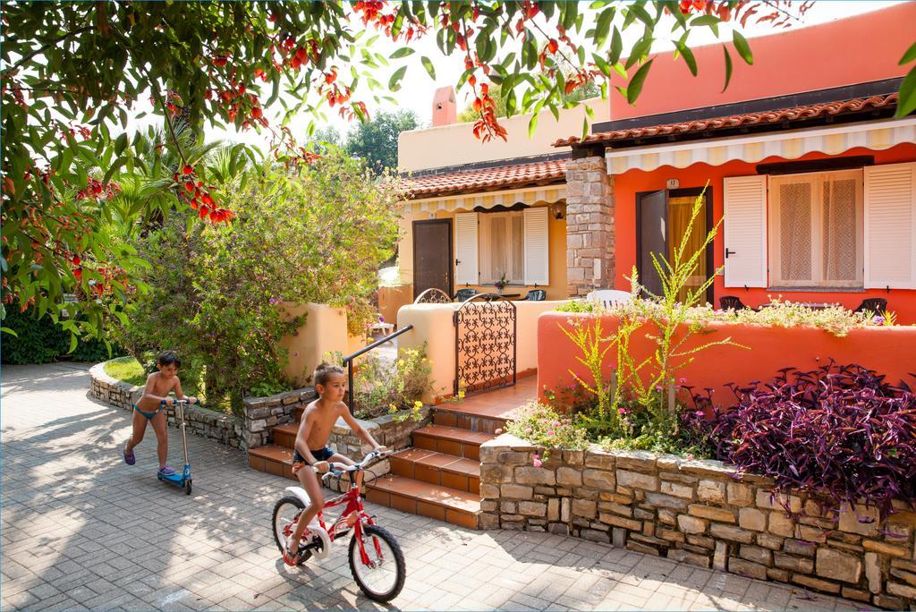 Camping Rosa San Bartolomeo Al Mare Ruang foto